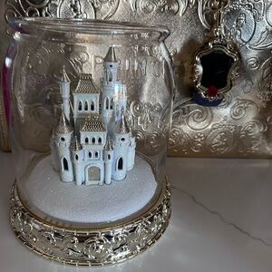 SOLD OUT NIB Disney x bath and body works collab castle candle holder